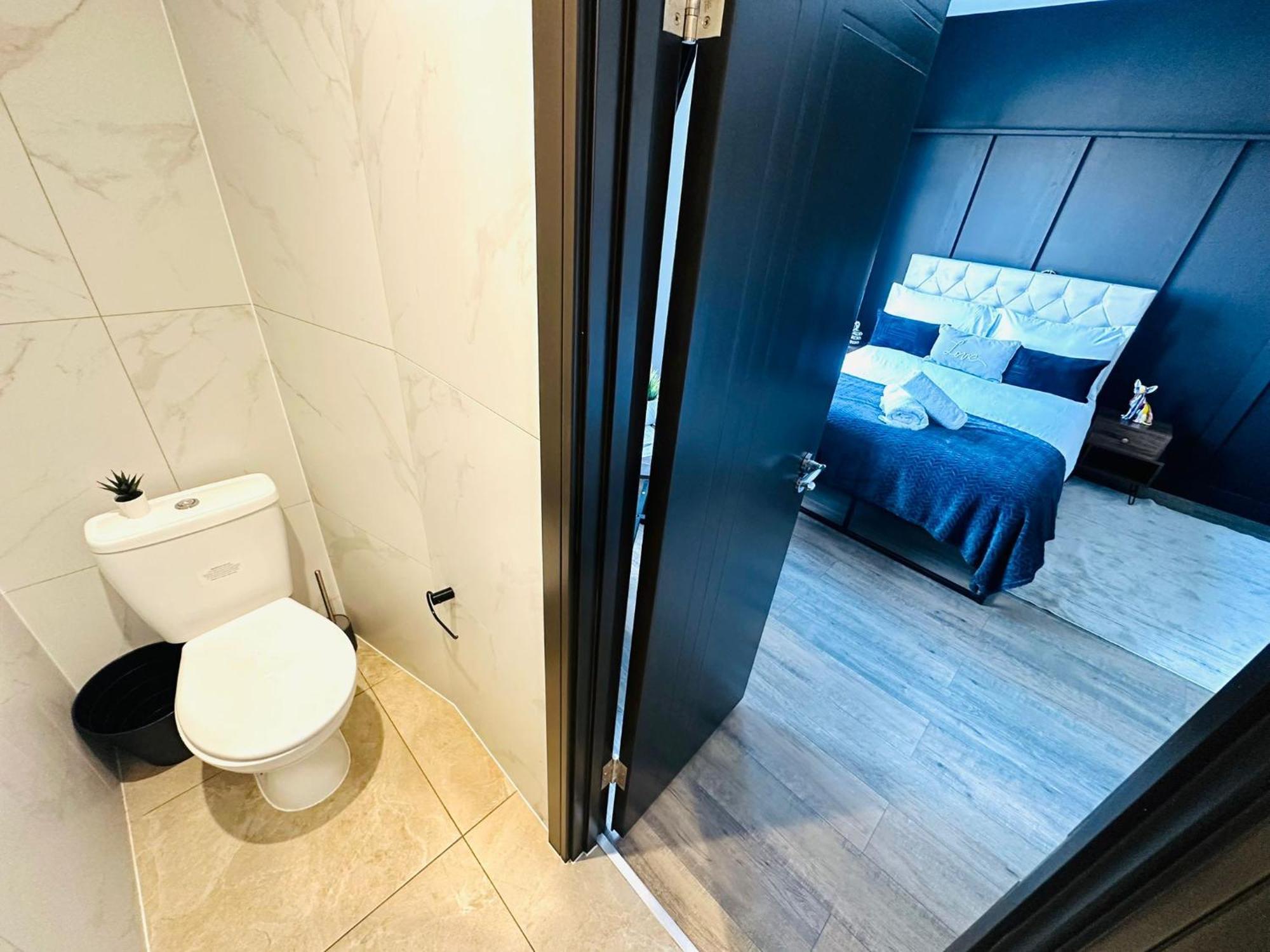Guest house The Marlborough